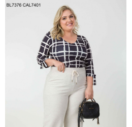 BLUSA ESTAMPADA FINESSE COM AMARRAÇÃO PLUS - ROBE BELLE