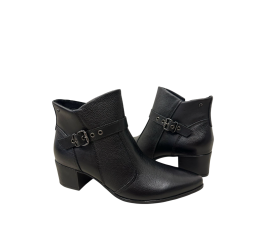 BOTA FEMININA EM COURO CANO BAIXO FIVELA PRETO 280902 - PEGADA