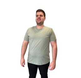 CAMISETA MASCULINA EM MEIA MALHA VERDE CHIARO - HANGAR 33