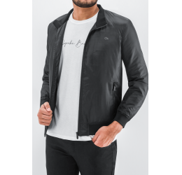 JAQUETA CASUAL SLIM BOLSO COM ZÍPER PRETO OGOCHI 